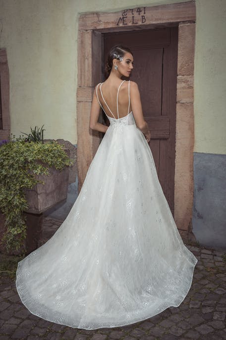 Dominiss Kollektionen Brautboutique