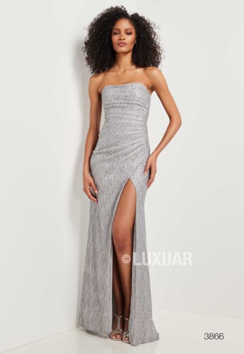 Luxuar